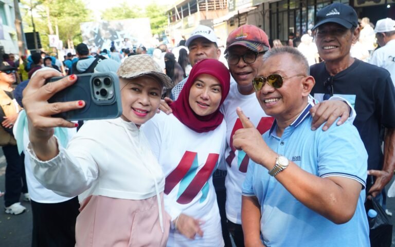 Aliyah Mustika Ilham Diserbu Warga Di CFD Sudirman