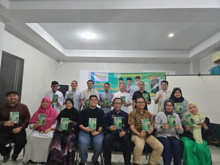 Pemuda ICMI Sulsel Luncurkan Buku ‘Menuturkan Harapan Bangsa’: Gelar Diskusi Refleksi Akhir Tahun