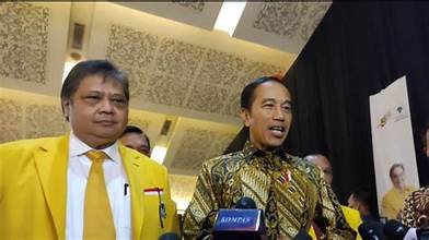 Dipecat Dari PDIP, Jokowi Diisukan Akan Masuk Golkar