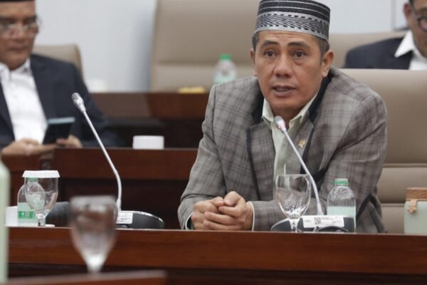 Deng Ical Atensi Keamanan Laut Menjadi Prioritas (FOTO: Web Fraksi PKB)