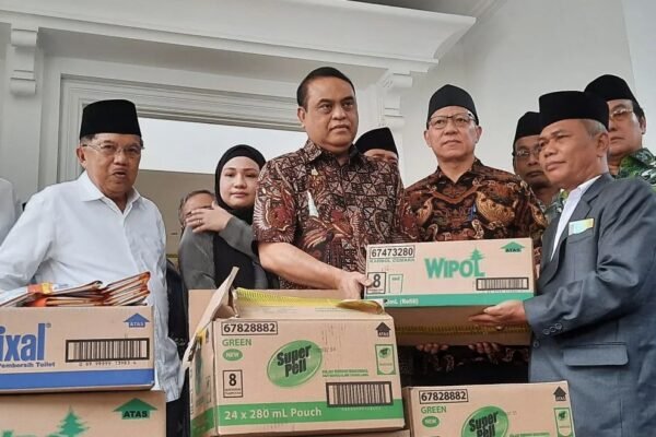 Sosok Syafruddin Kambo di Mata Jusuf Kalla: Beliau Sangat Berwibawa. (Foto: Antara)