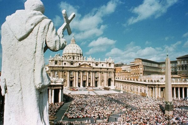 Basilika Santo Petrus di Vatikan (Foto: Bettmann Archive/Bettmann)