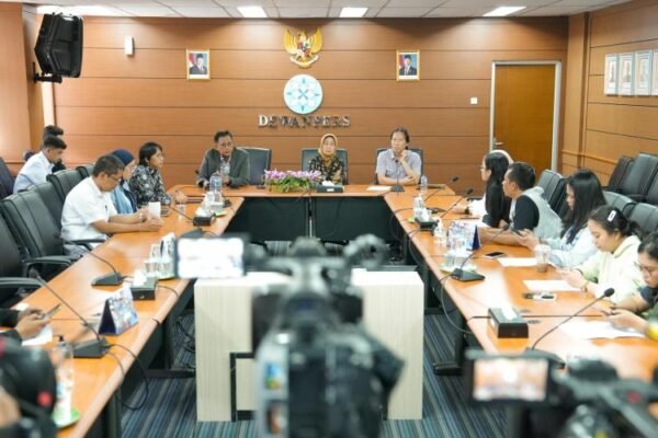 Sembilan Anggota Dewan Pers Periode 2025-2028 Resmi Terpilih. (FOTO: Dok. Dewan Pers)