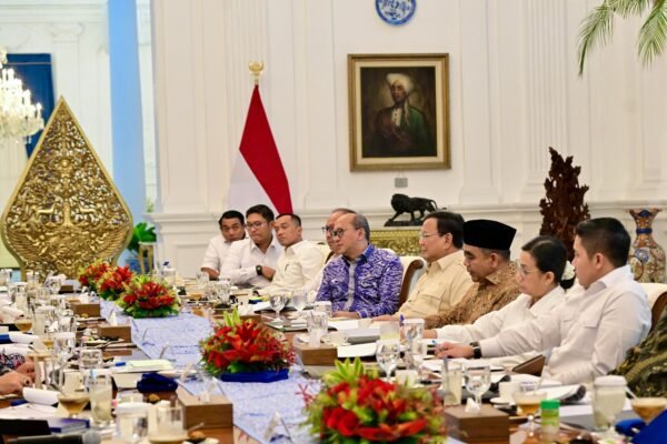 Pemerintah RI Percepat Hilirisasi, Danantara Siapkan Investasi US$40 Miliar untuk 21 Proyek. (Foto: web Sekretariat Negara)