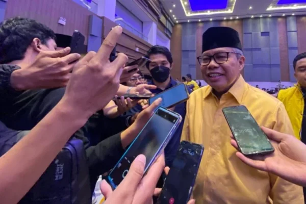 Taufan Pawe Atensi Sinergi untuk Kejayaan Golkar Sulsel