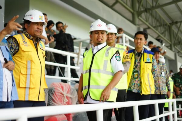 Tasming Hamid Gratiskan Sewa Stadion BJ Habibie, Suporter PSM Berikan Apresiasi. (Foto: ist)