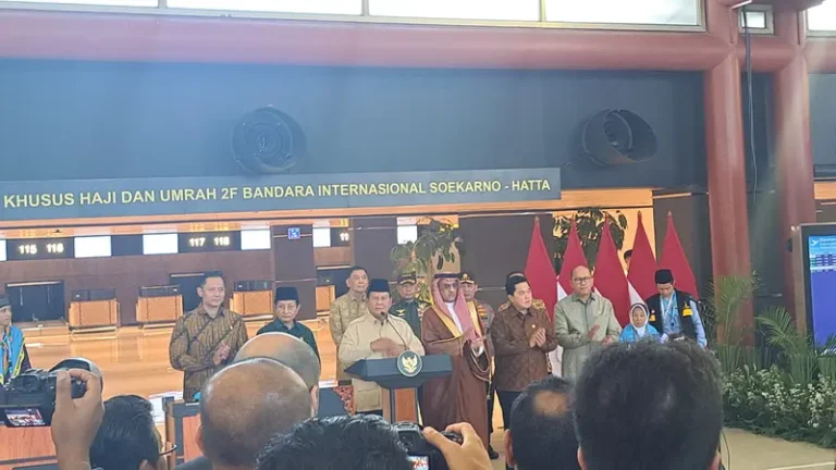 Presiden Prabowo Resmikan Terminal Khusus Haji dan Umrah di Bandara Soekarno-Hatta
