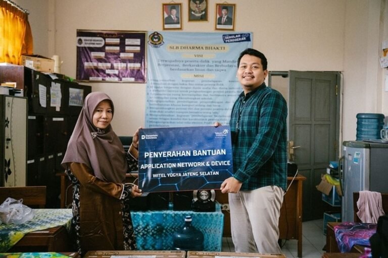 Telkom Perkuat Akses Digital SLB Lewat Program AND