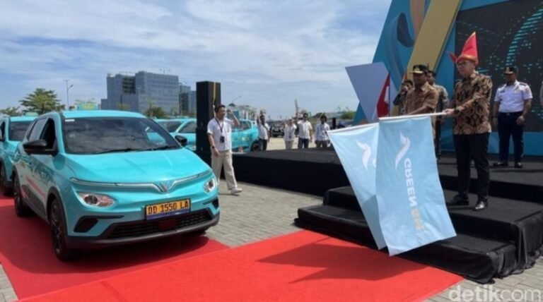 Sulsel Luncurkan 200 Taksi Listrik Green SM, Pertama di Indonesia Timur   