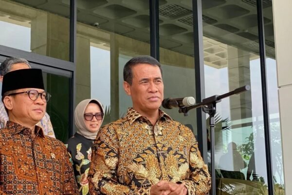 Mentan Ungkap Jurus Ampuh Tekan Harga Pangan Lewat Koperasi Merah Putih