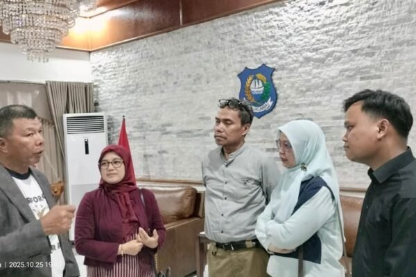 Peneliti Seni Budaya Maritim UPI dan ISBI Bandung Apresiasi Festival Pinisi XV Bulukumba