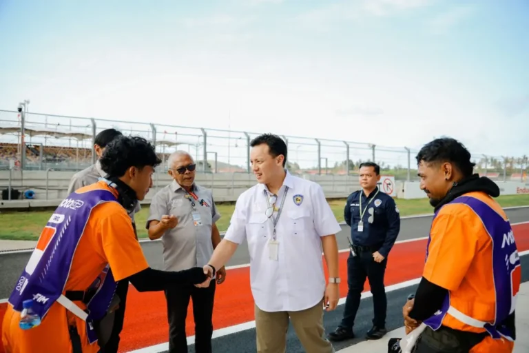 Moreno Soeprapto Tinjau Kesiapan Marshal di Sirkuit Mandalika