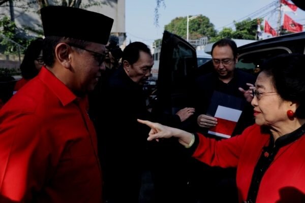 Megawati Ungkap Tak Lulus di Unpad karena Politik, Kenang Peran Soekarno di UGM