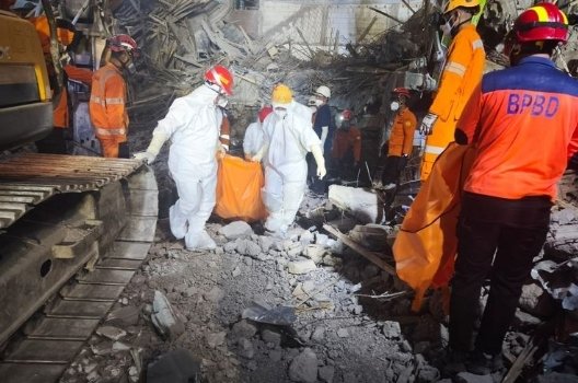 Korban Tewas Reruntuhan Mushala Ponpes Al Khoziny Bertambah Jadi 34 Orang, Evakuasi Masuki Hari Ketujuh