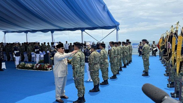Prabowo Anugerahkan Pangkat Kehormatan kepada 11 Purnawirawan TNI