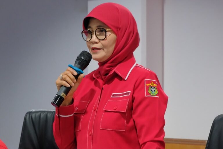 Prof Farida Patittingi Ditunjuk Jadi Plh Rektor UNM Makassar