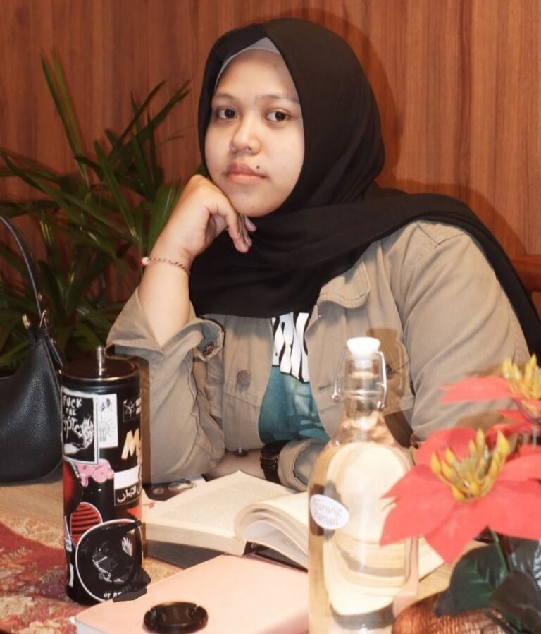 Tren “Mahasiswi Cantik” Di Platform TikTok: Hiburan atau Objektifikasi?
